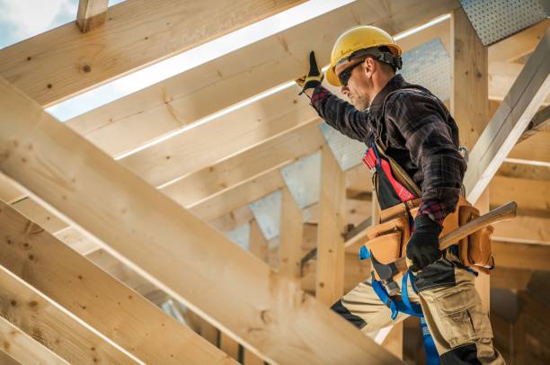 Best Flat Roof Repair Services  in Delshire, OH